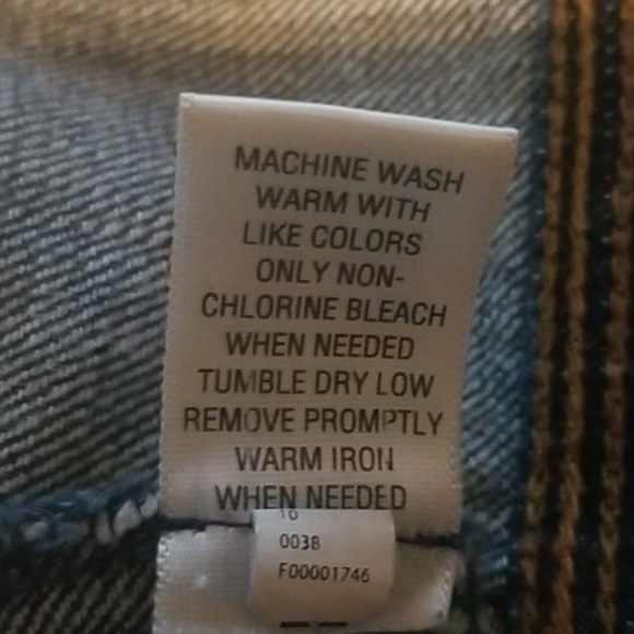 MOSSIMO DISTRESSED DENIM JACKET - Picture 12 of 13